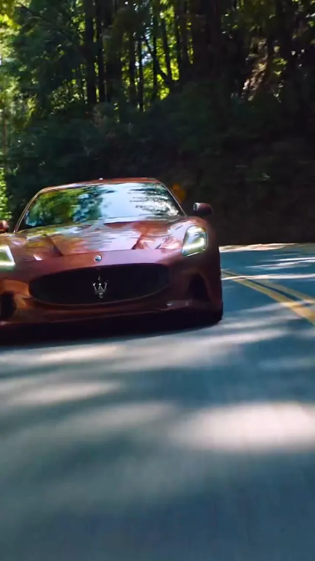 Maserati- “ELECTRIC MC20”