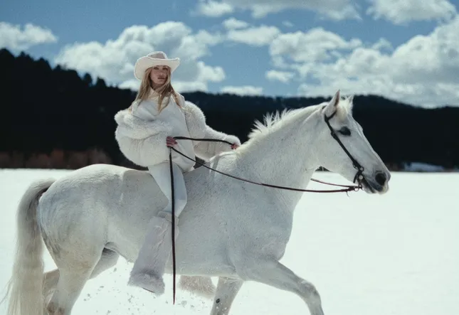 Alo Winter 25 Campaign