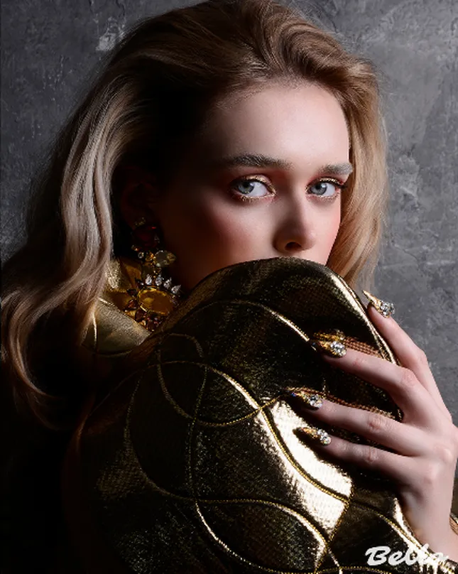 Bello Magazine - Down & Dusk