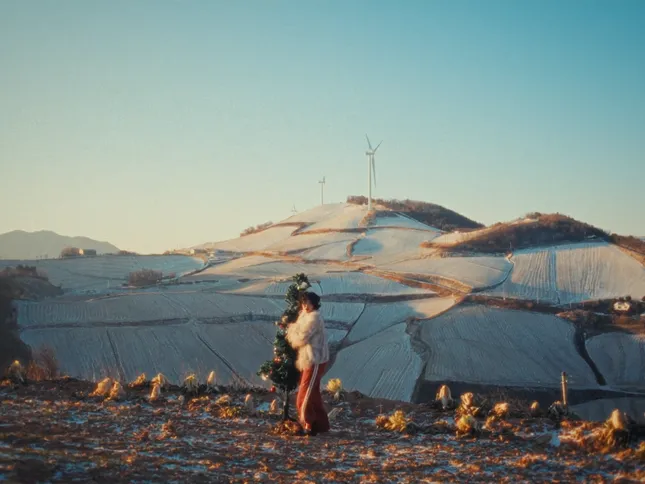 Minsu - Dancing on Christmas