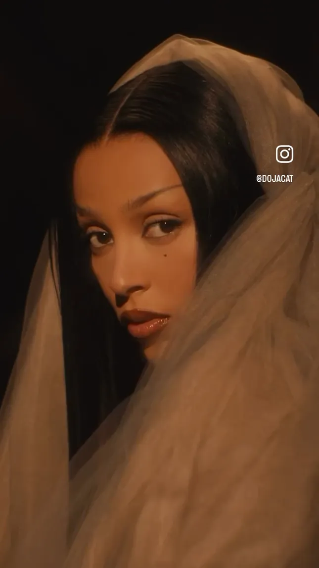 Airbnb - Icons x DojaCat