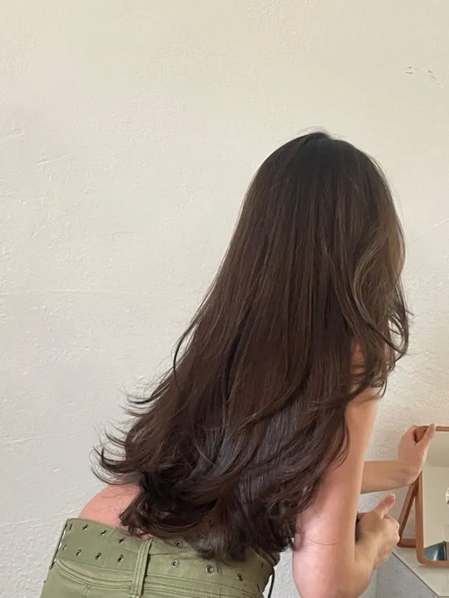 CUT + BLOW DRY