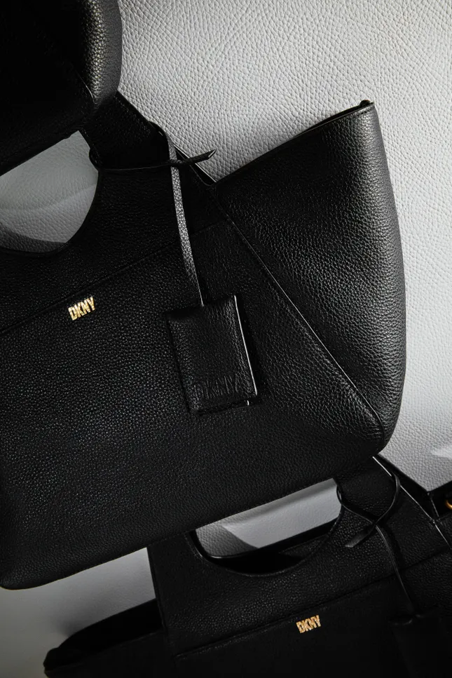 DKNY