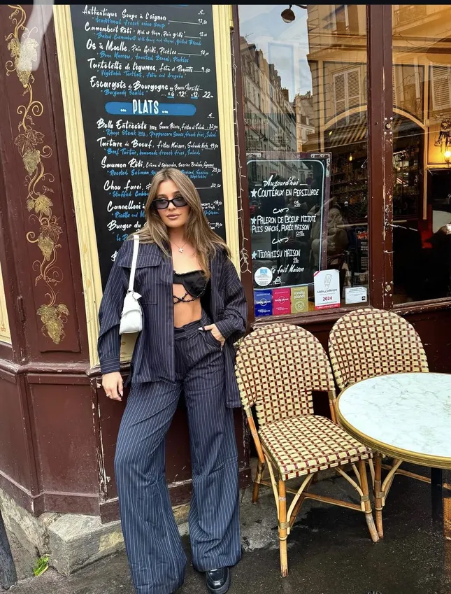 Kaitlin Reagan X PARIS