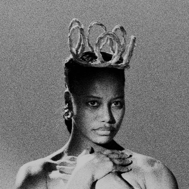 taylour paige for RRR123