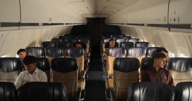 ZacharyVenegas - NowBoarding