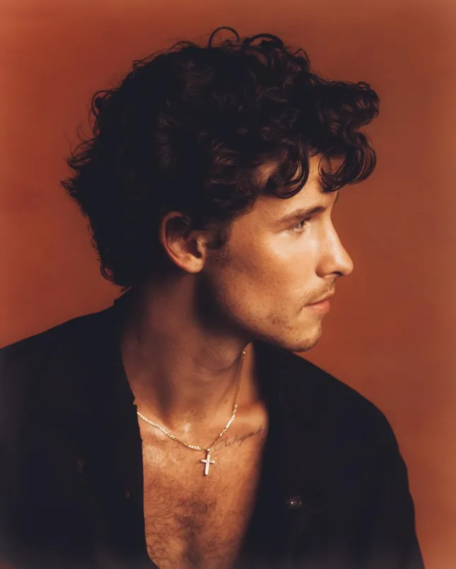 Shawn Mendes - Press Photos