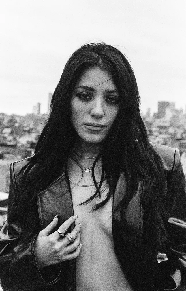 Niki Demar x Walker Hotels