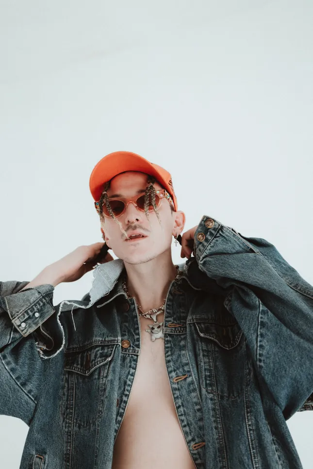 Mitchel Cave from Chase Atlantic