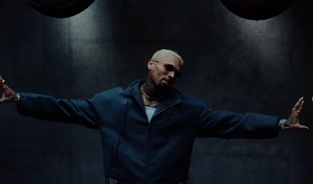 Chris Brown feat. Davido & Lojay ‘Sensational’