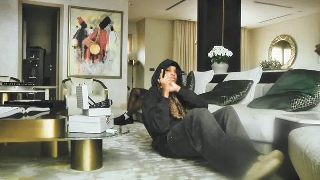 bolt kuttaz - maison2500