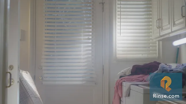 COMMERCIAL - RINSE - 'LEAVE IT TO US'