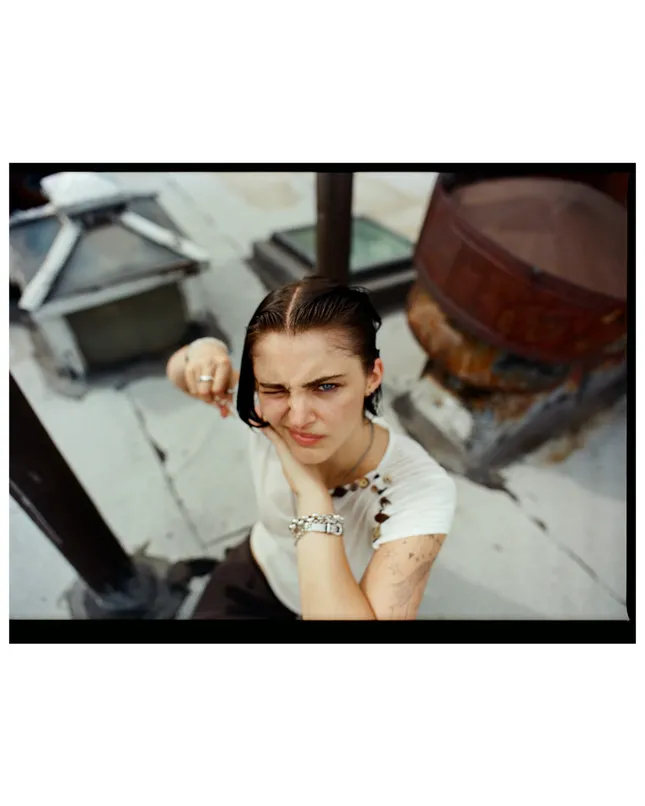 Ava Cuts Hair on Roofs