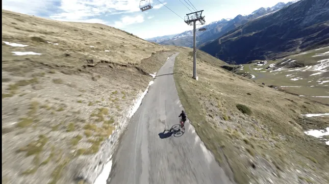 Climbing a giant 🚵