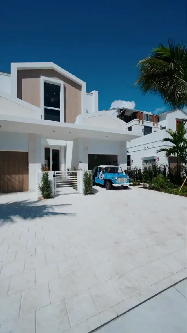 Real Estate Showcase in Miami