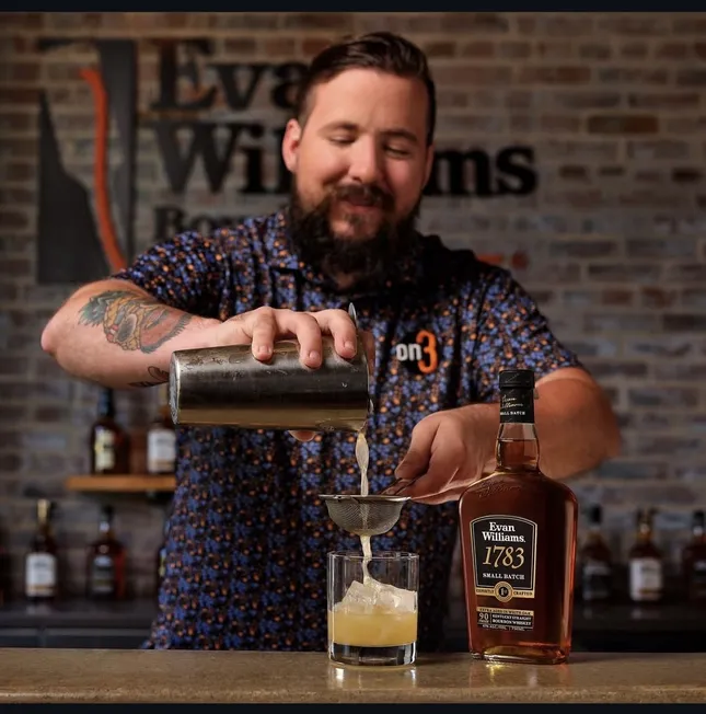 Evan Williams Bourbon - Lifestyle