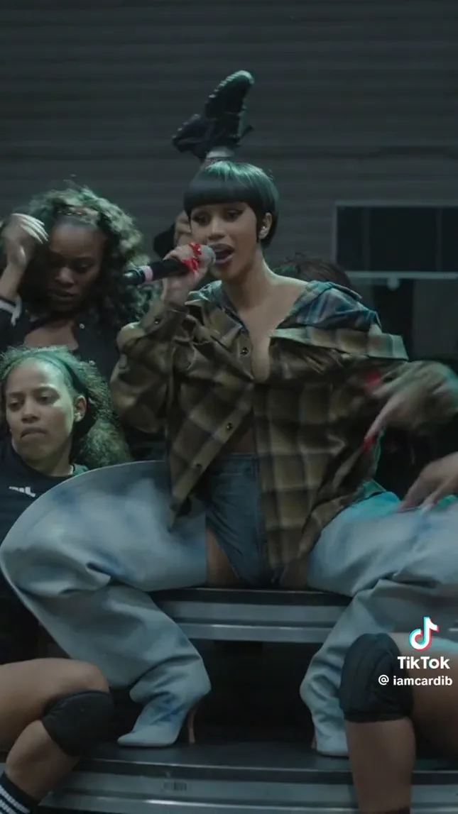 Cardi B - Tik Tok in the Mix (Behind the Scenes)