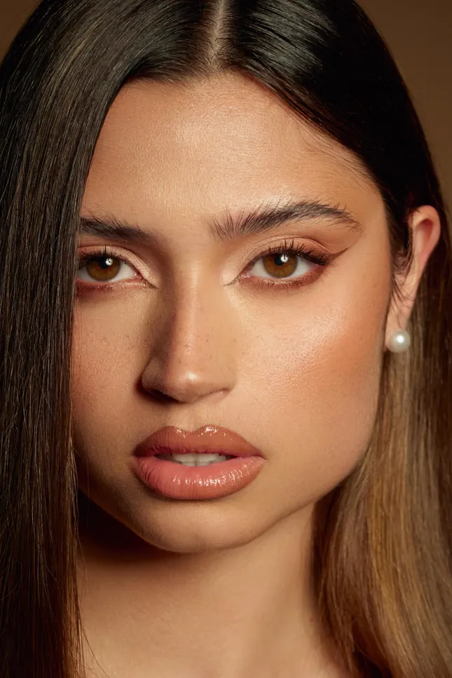 Editorial Makeup