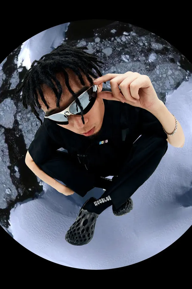 Rapper Fizzy for Hypebeast