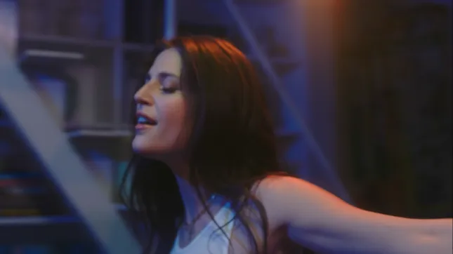 Julia Gargano | Strangers