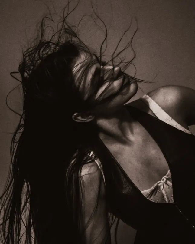 SLOANE PROVOST EDITORIAL