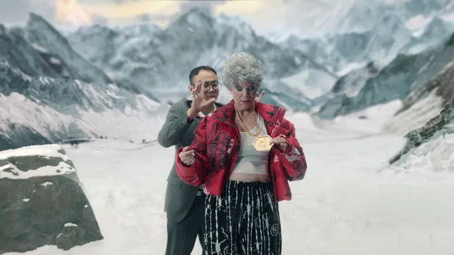 Juno | Grandma Cabbage