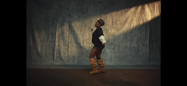 Tiana Major9 - energy! feat. Keyon Harrold
(Official Video)