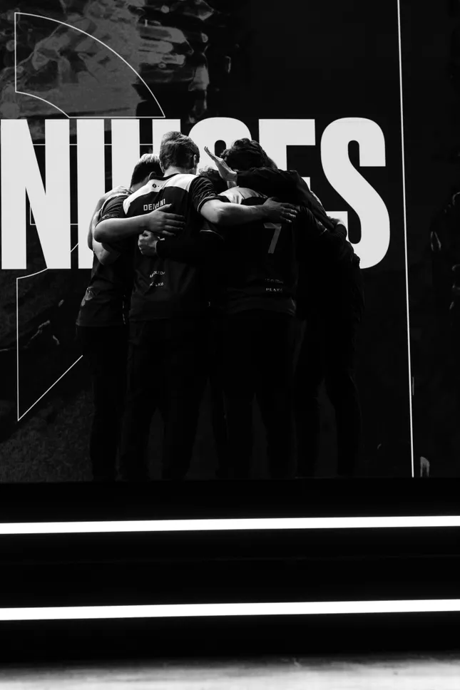 Evil Geniuses @ RIOT Games Arena