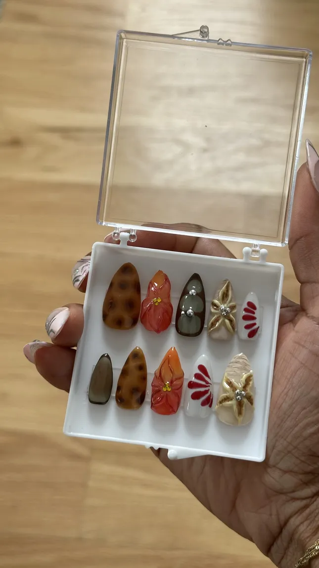 Nail Art Portfilio