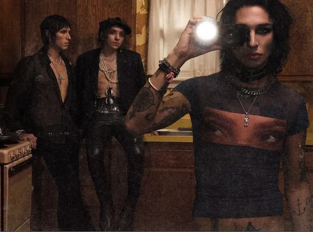Palaye Royale