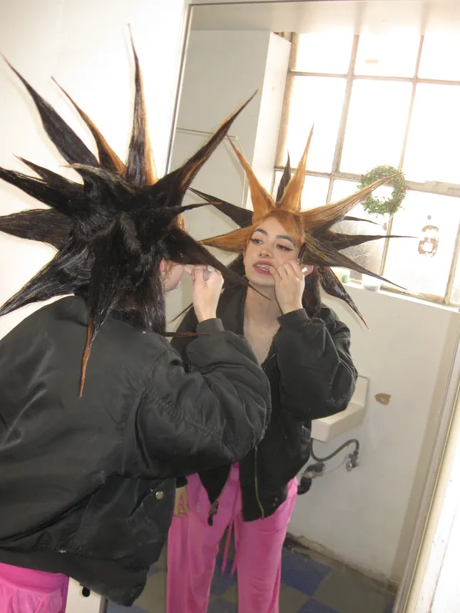 Liberty spikes on wig