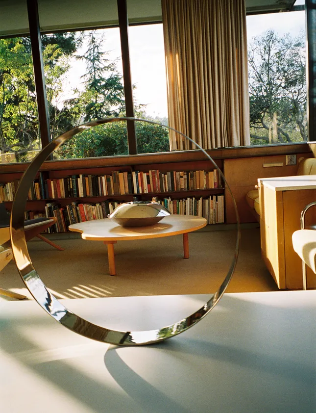 Confluence - Neutra VDL - Lily Clark & Lachlan Turczan