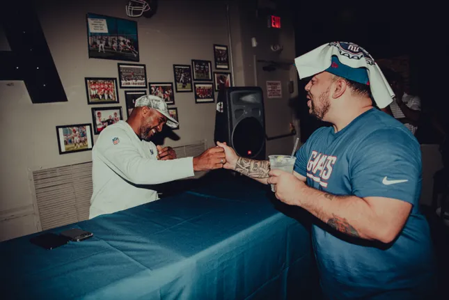 Photos of David Tyree M&G for The NY Giants