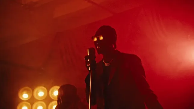 Blaqbonez FT. Ludacris - Cinderella Girl.