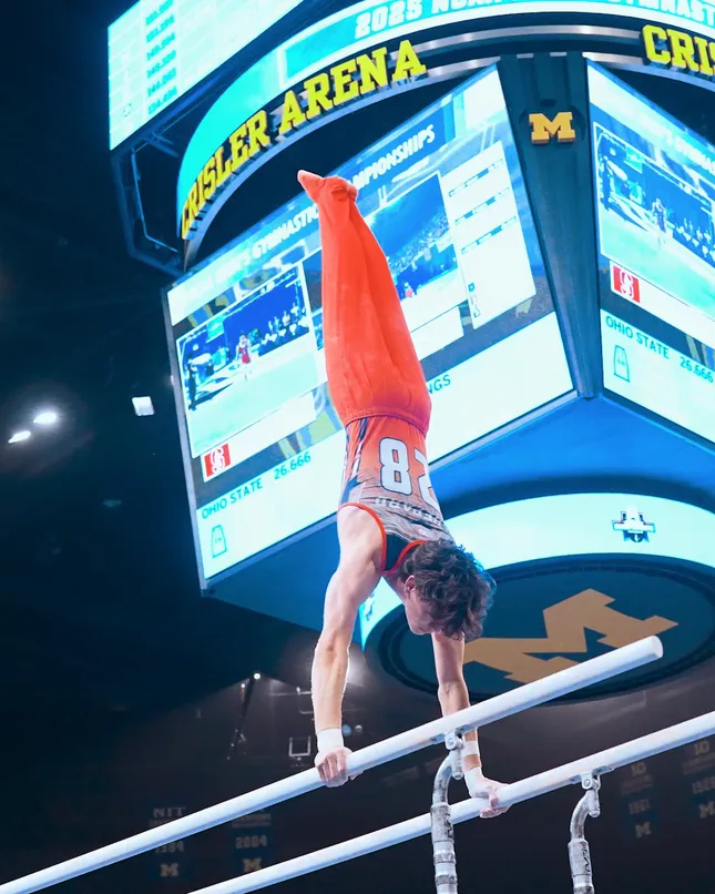 ILLINI GYM x BIG TENS (Extras)