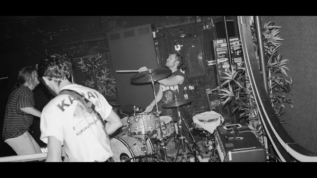 FRENSHIP - Mi Amore (Tour Video)