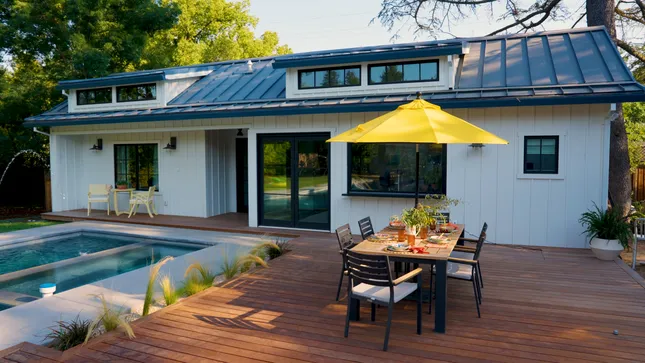 Northern Cali Pool House Design