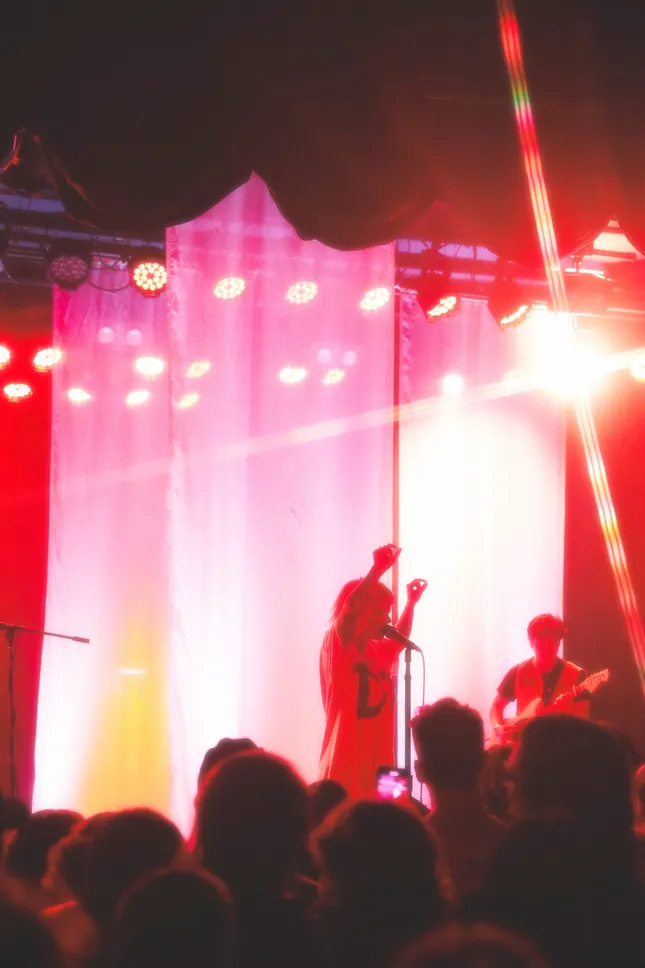 DONNA MISSAL STAGE