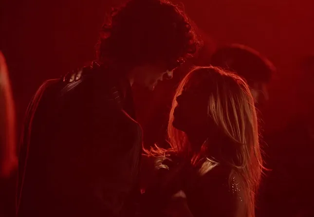 sombr - 12 to 12 ft. Addison Rae (Official Video)