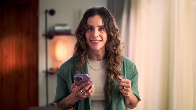 How to take smile selfies - Byte