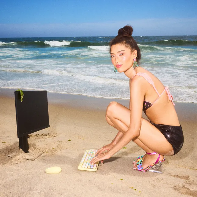 BETSEY JOHNSON 2025 Q2 LIFESTYLE