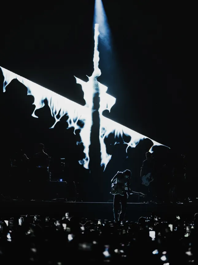 KESHI REQUIEM TOUR