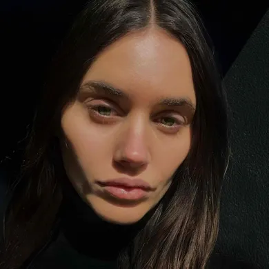 EK  Avatar