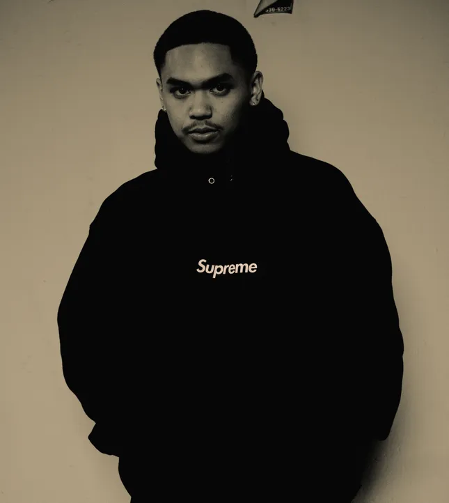 Supreme box logo