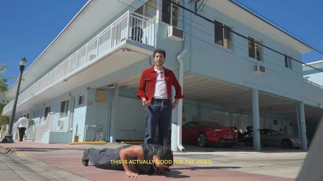 Sebastián Yatra, Jay Kabalan - CUCARACHEO (BTS)