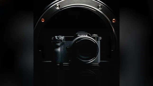 Fujifilm: Announcing the GFX50S