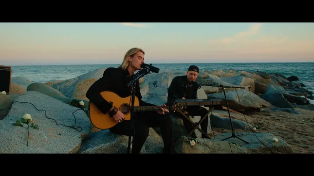 VOILÀ - Hope That I Go First (Official Performance Video)