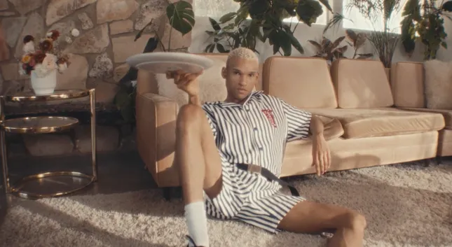 YG 4hunnid Campaign