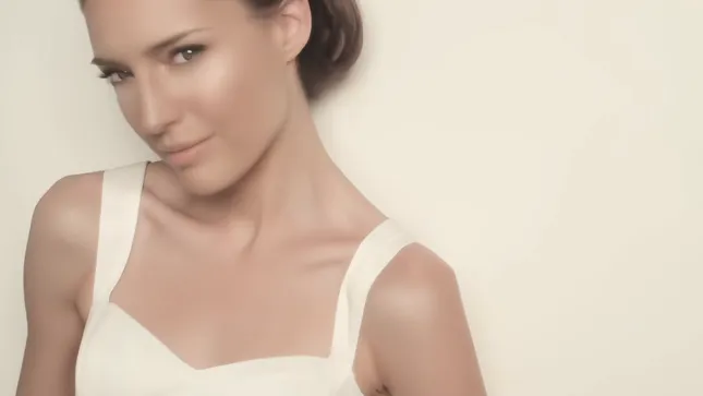 Estee Lauder Commercial