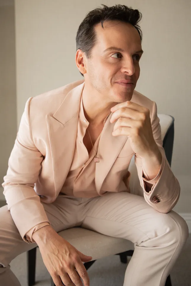 ANDREW SCOTT